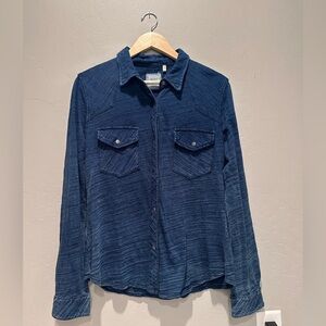 Anthropologie Dylan Denim Chambray Button Up Shirt Size Large 100% Cotton